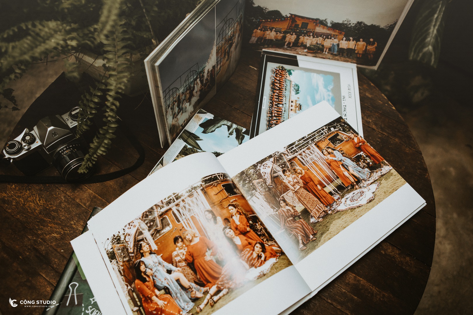 Dịch vụ thiết kế và in ấn album Photobook kỷ yếu Cộng Studio (14)