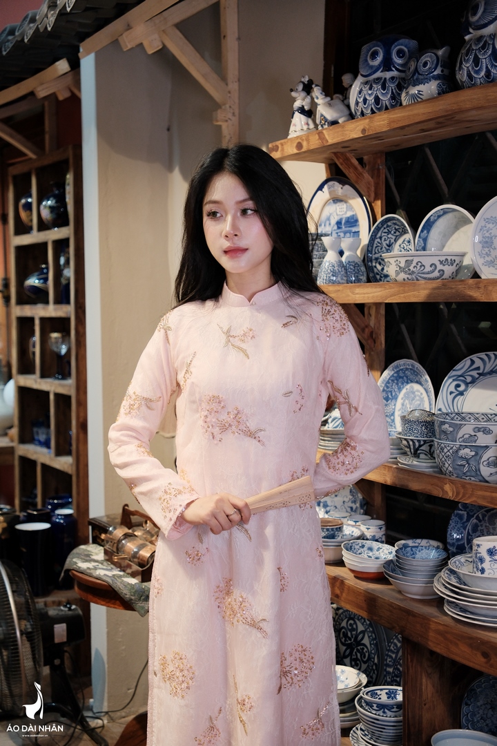 Bộ Sưu Tập Áo Dài Vĩ Thanh Áo Dài Nhân (17)