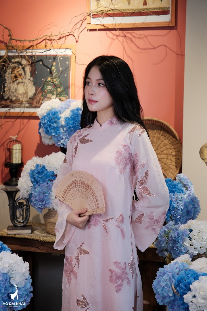 Bộ Sưu Tập Áo Dài Vĩ Thanh Áo Dài Nhân (22)